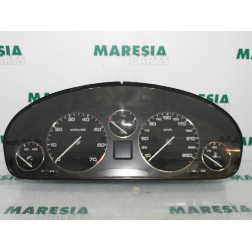 Peugeot - 607 - Instrumentenpaneel