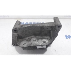 Fiat - Punto Evo - Engine mount