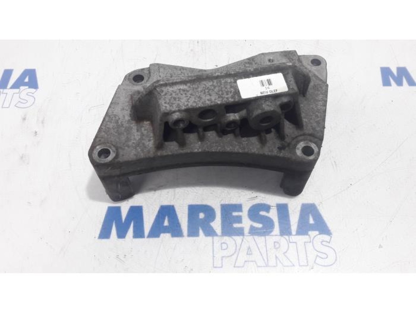 Fiat - Punto Evo - Engine mount