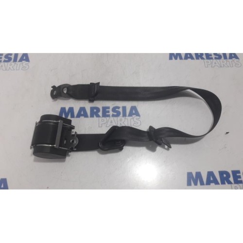 Renault - Master - Front seatbelt, right