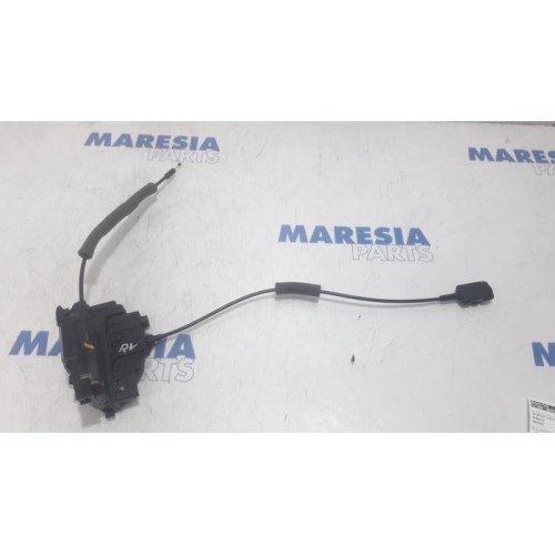 Renault - Master - Door lock mechanism 2-door, right