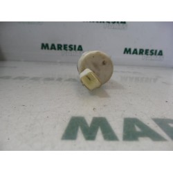 Peugeot - 307 - Scheibensprüherpumpe vorne