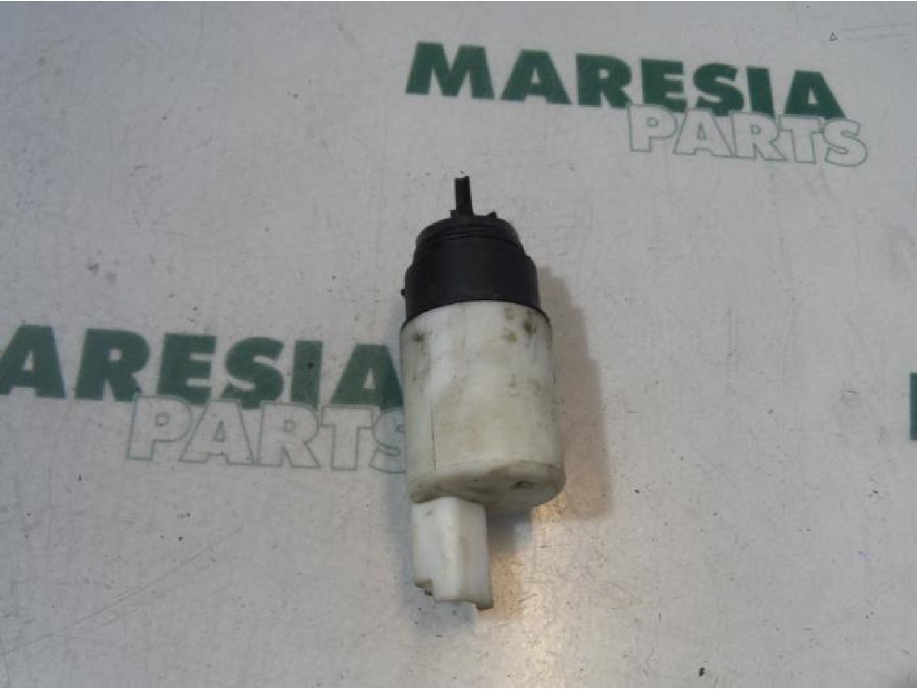 Peugeot - 307 - Scheibensprüherpumpe vorne