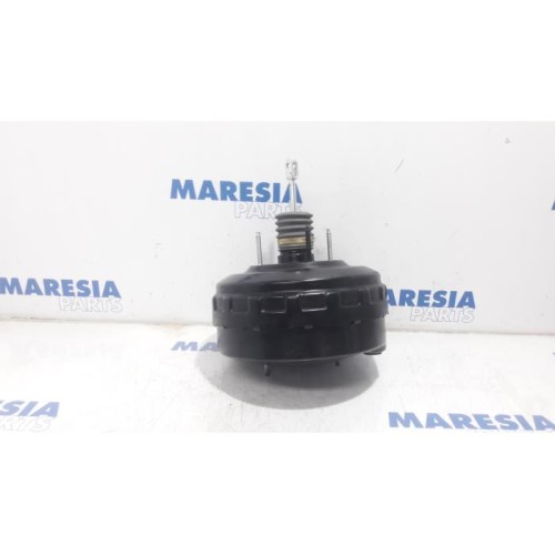 Renault - Master - Brake servo