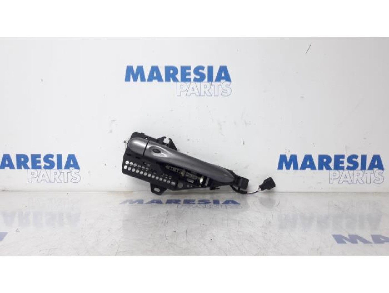 Renault - Captur - Front door handle 4-door, right