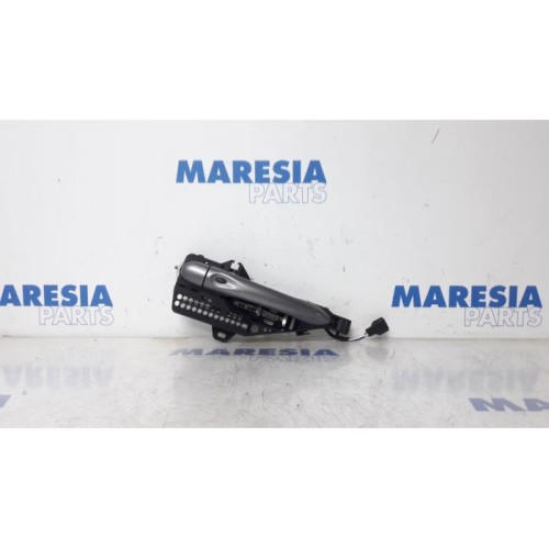 Renault - Captur - Front door handle 4-door, right