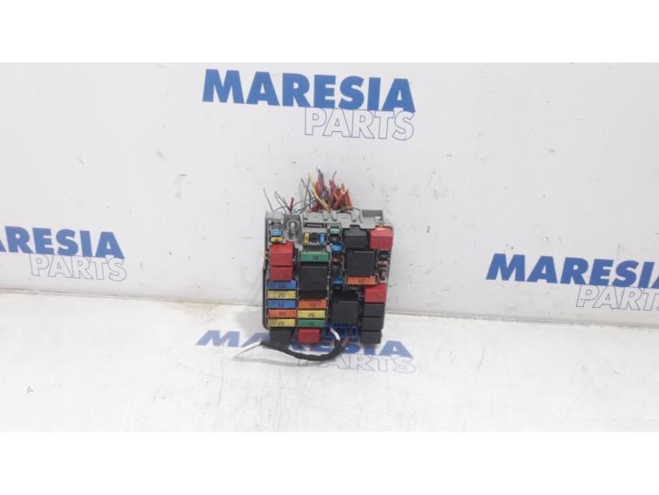 Opel - Combo - Fuse box