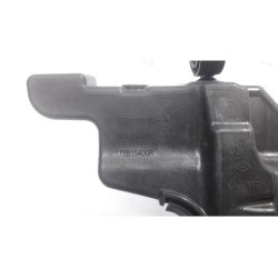 Renault - Megane - Rocker cover