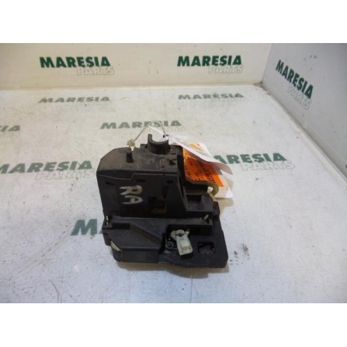 Renault - Megane Scenic - Rear door mechanism 4-door, right
