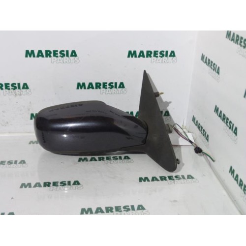 Renault - Laguna - Wing mirror, right