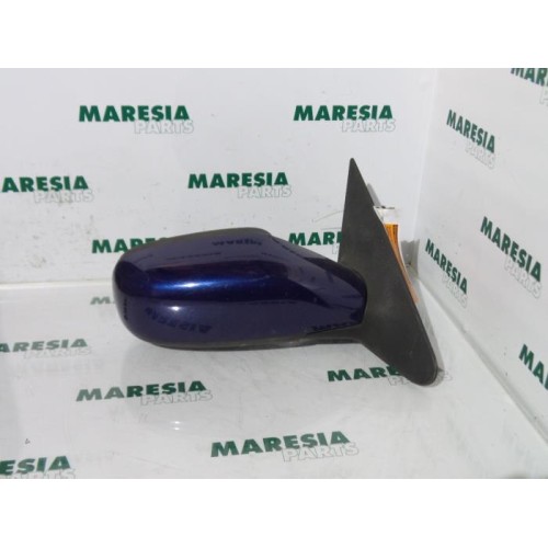 Renault - Laguna - Wing mirror, right