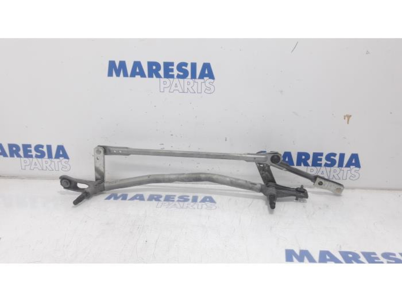 Citroen - Berlingo - Wiper mechanism