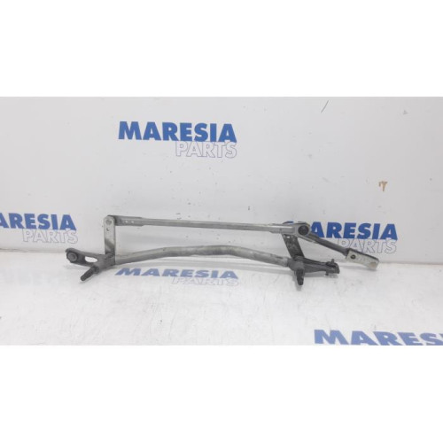 Citroen - Berlingo - Wiper mechanism