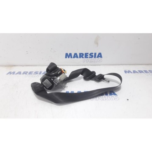 Fiat - Punto - Front seatbelt, left