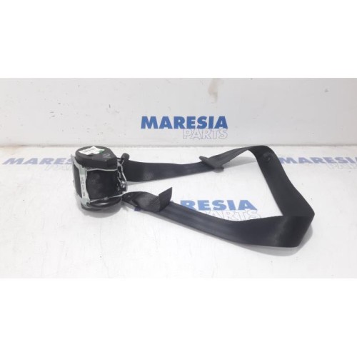 Fiat - Punto - Front seatbelt, right