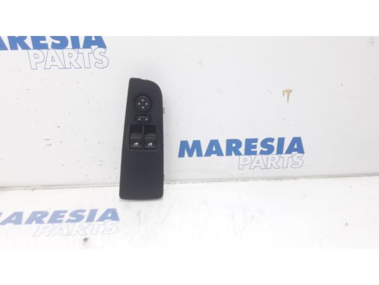 Fiat - Punto - Multi-functional window switch