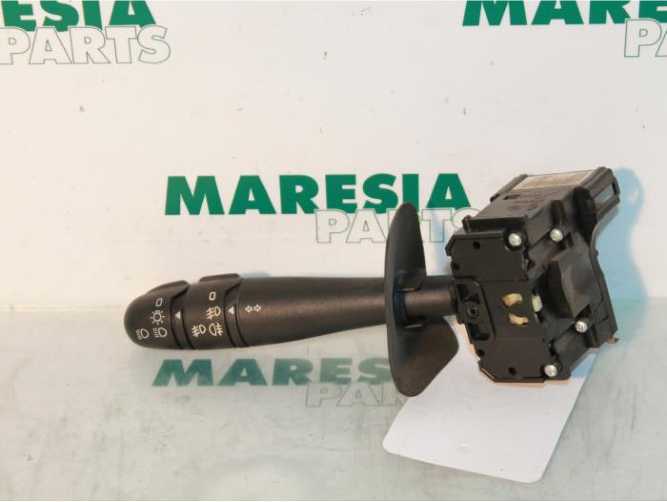 Renault - Megane Scenic - Indicator switch