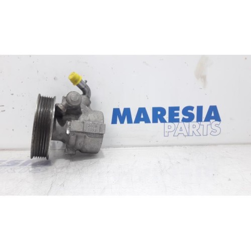 Opel - Combo - Power steering pump