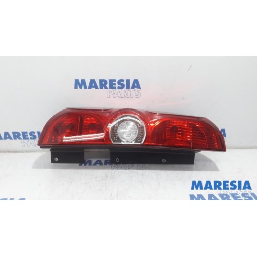 Opel - Combo - Taillight, left
