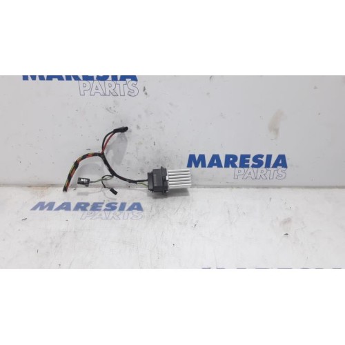 Citroen - DS3 - Heater resistor