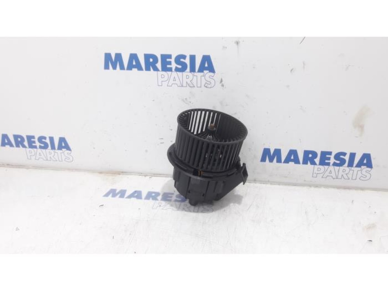 Citroen - DS3 - Heating and ventilation fan motor