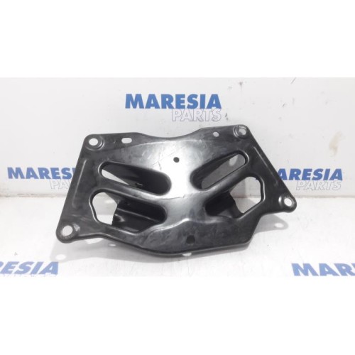Opel - Combo - Rear support beam