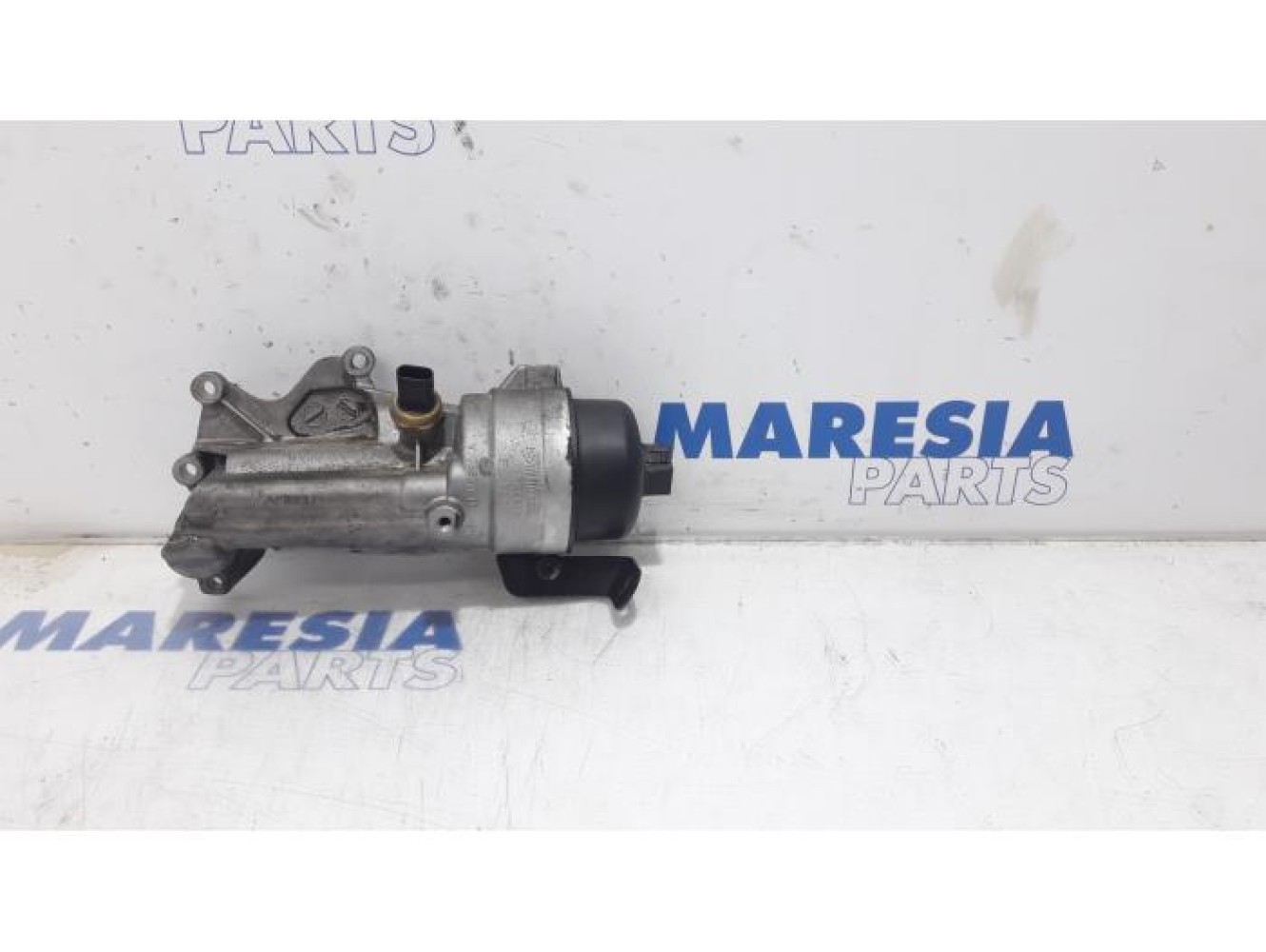 Peugeot - 3008 - Oil filter holder