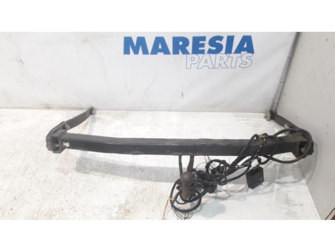 Renault - Megane Scenic - Towbar