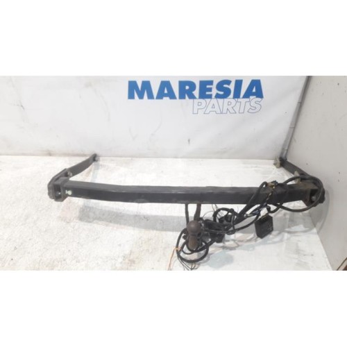 Renault - Megane Scenic - Towbar