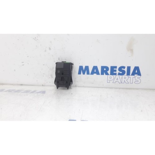 Citroen - DS3 - Light sensor