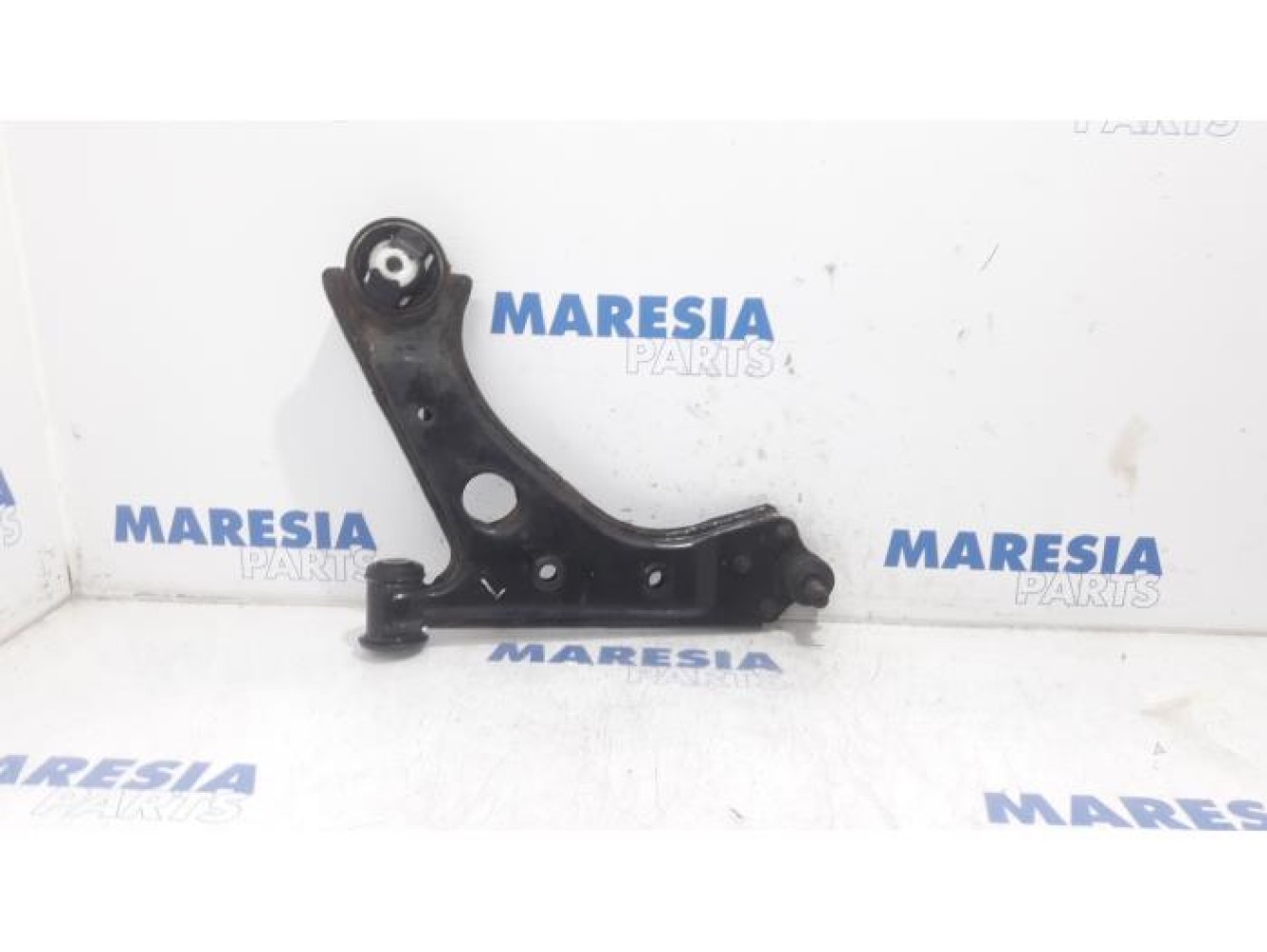 Fiat - Punto - Front lower wishbone, left