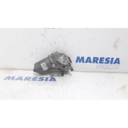 Fiat - Punto - Front wiper motor