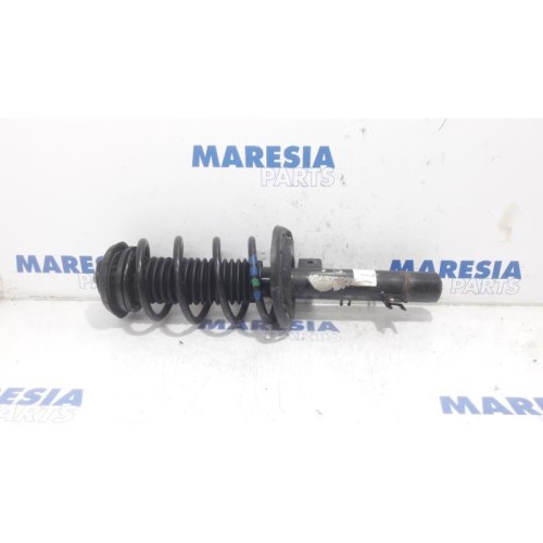 Citroen - DS3 - Front shock absorber rod, right