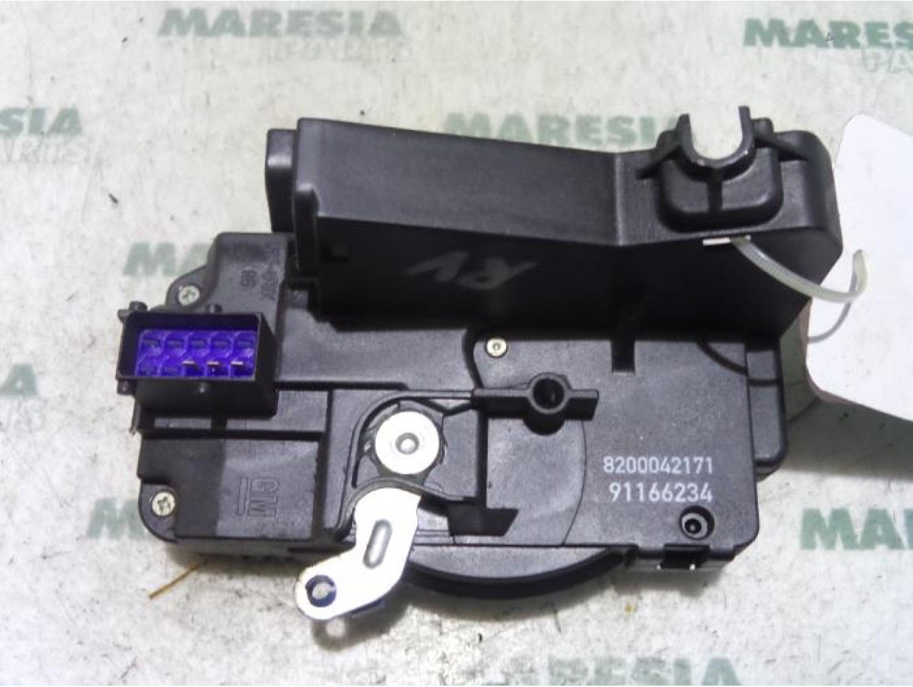 Renault - Trafic - Door lock mechanism 2-door, right