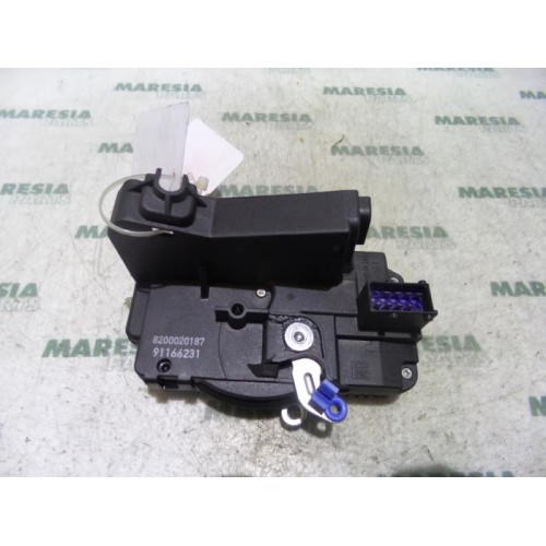 Renault - Trafic - Door lock mechanism 2-door, left
