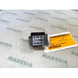 Renault - Trafic - Glow plug relay