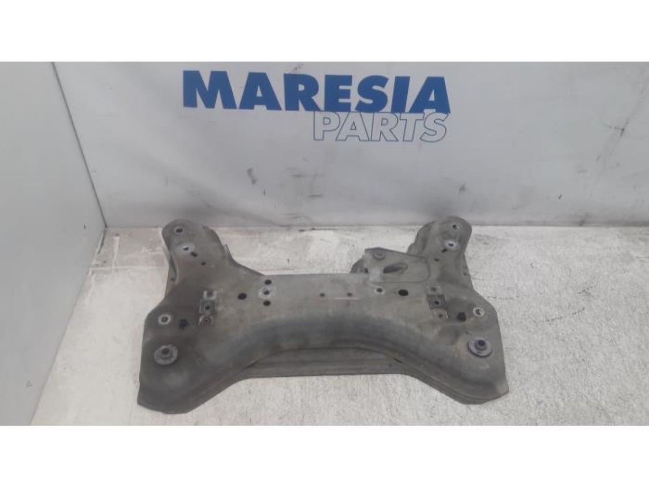 Renault - Trafic - Subframe