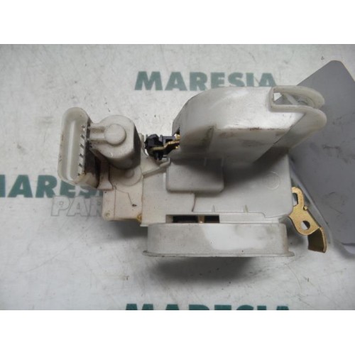 Fiat - Punto - Door lock mechanism 2-door, left