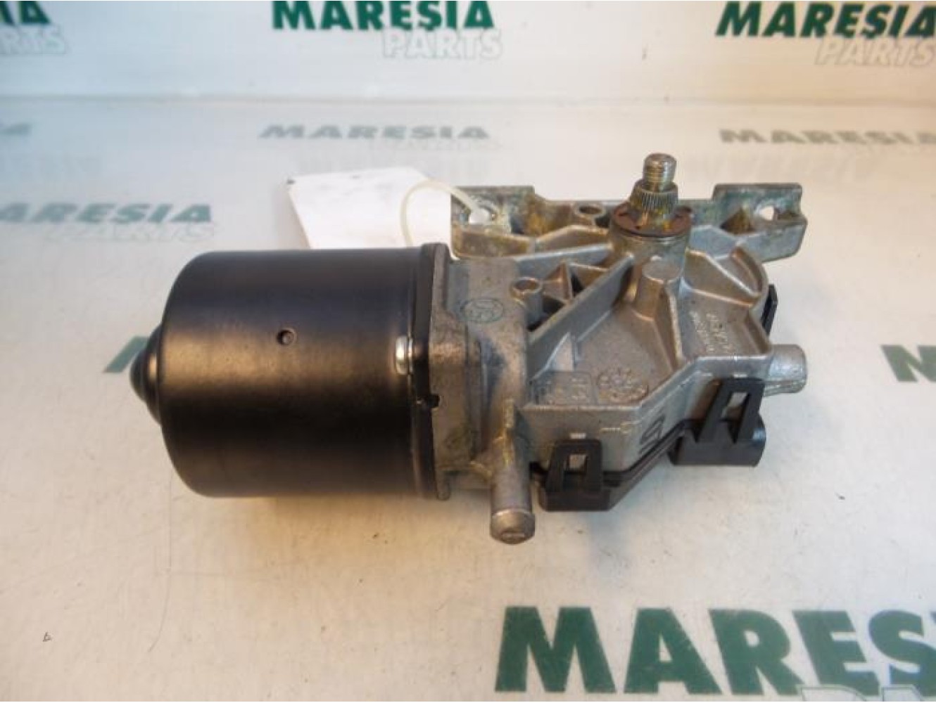 Fiat - Panda - Front wiper motor