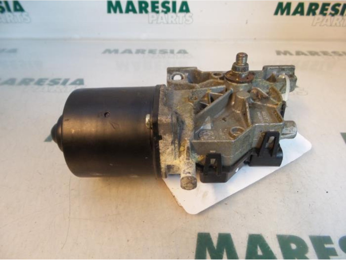 Fiat - Panda - Front wiper motor