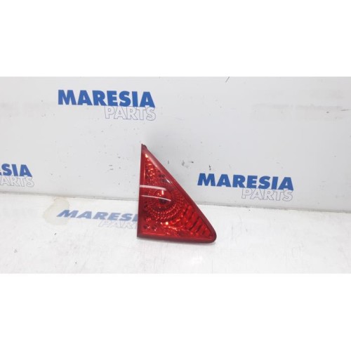 Peugeot - 3008 - Taillight, left