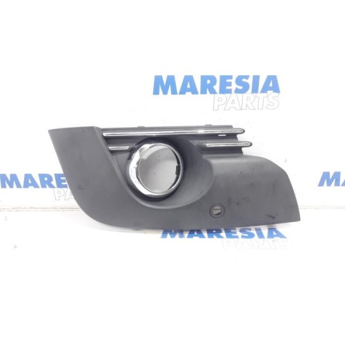 Peugeot - 3008 - Front bumper, right-side component