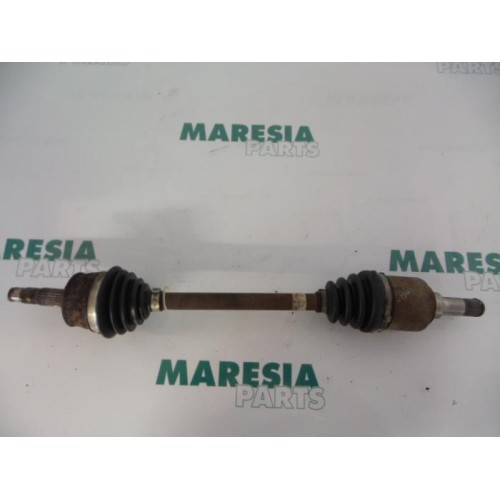 Fiat - Punto - Aandrijfas links-voor