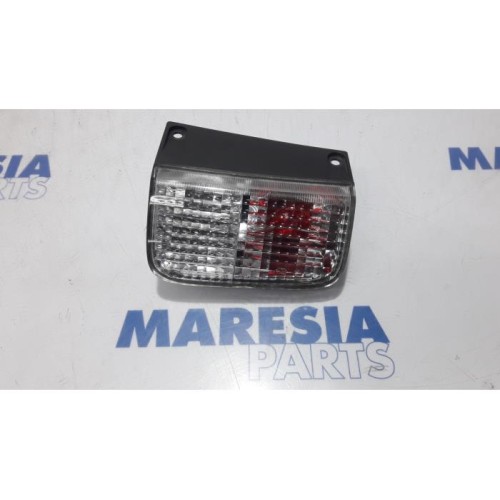 Renault - Trafic - Reversing light, right