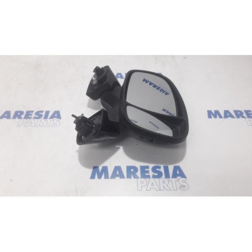Renault - Trafic - Wing mirror, right
