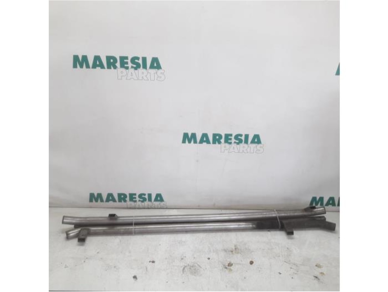 Peugeot - Boxer - Zijskirt links
