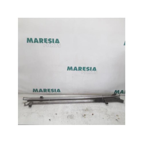 Peugeot - Boxer - Zijskirt links