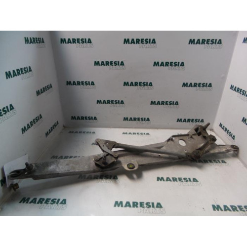 Lancia - Thesis - Wiper mechanism