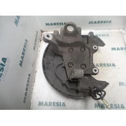 Lancia - Thesis - Fusee rechts-achter