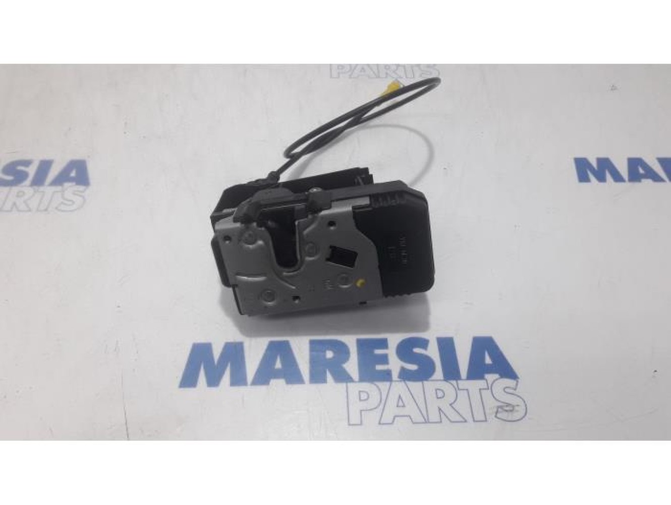 Renault - Trafic - Door lock mechanism 2-door, right